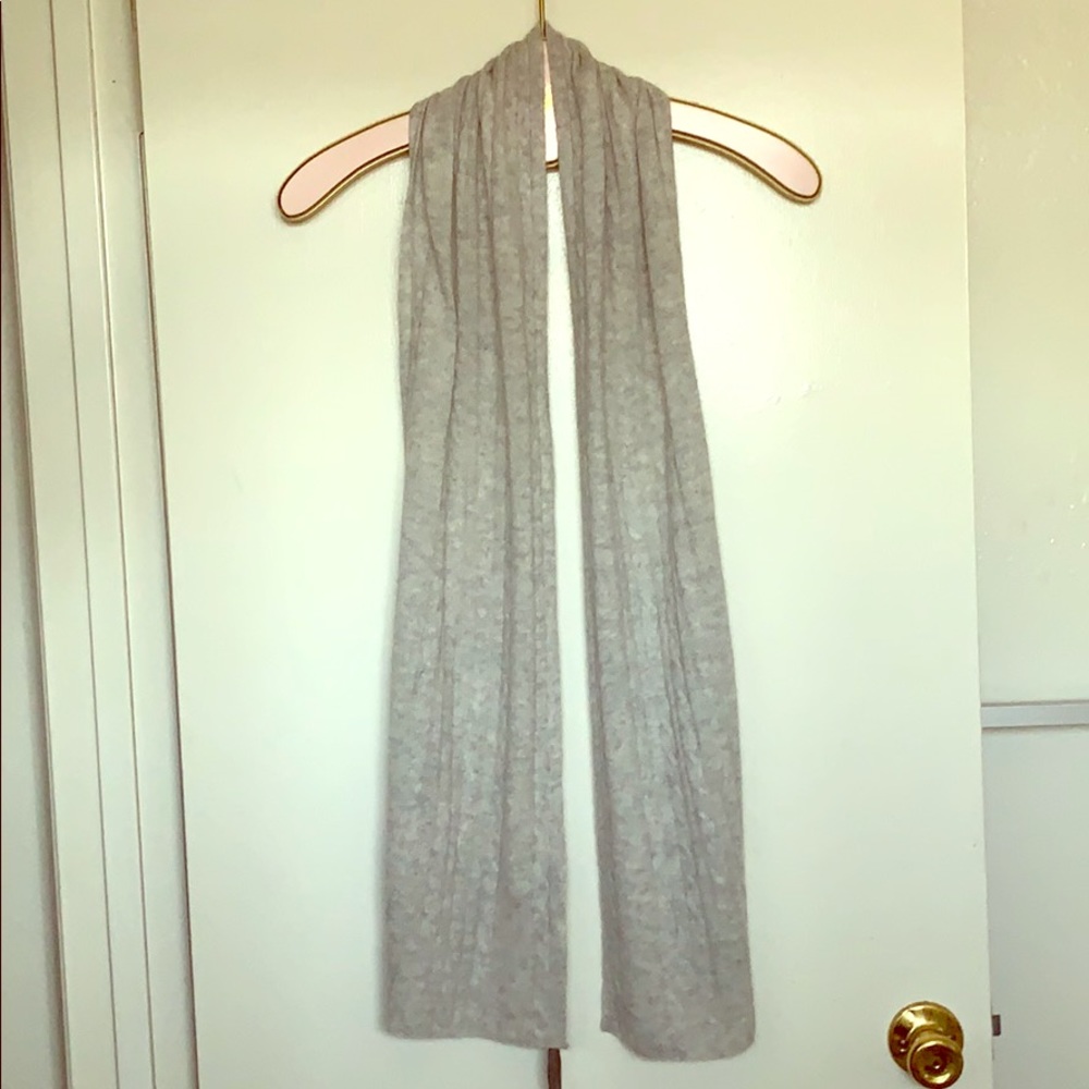 NWT 100% Cashmere Scarf
